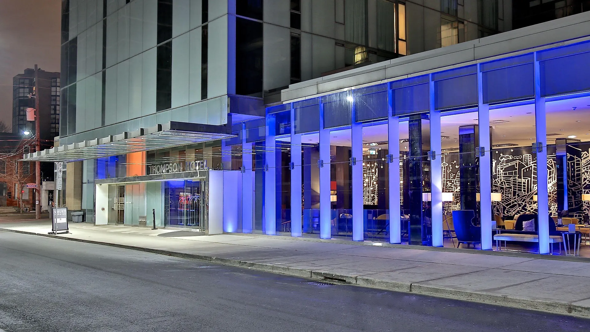 1 Hotel Toronto Canadá