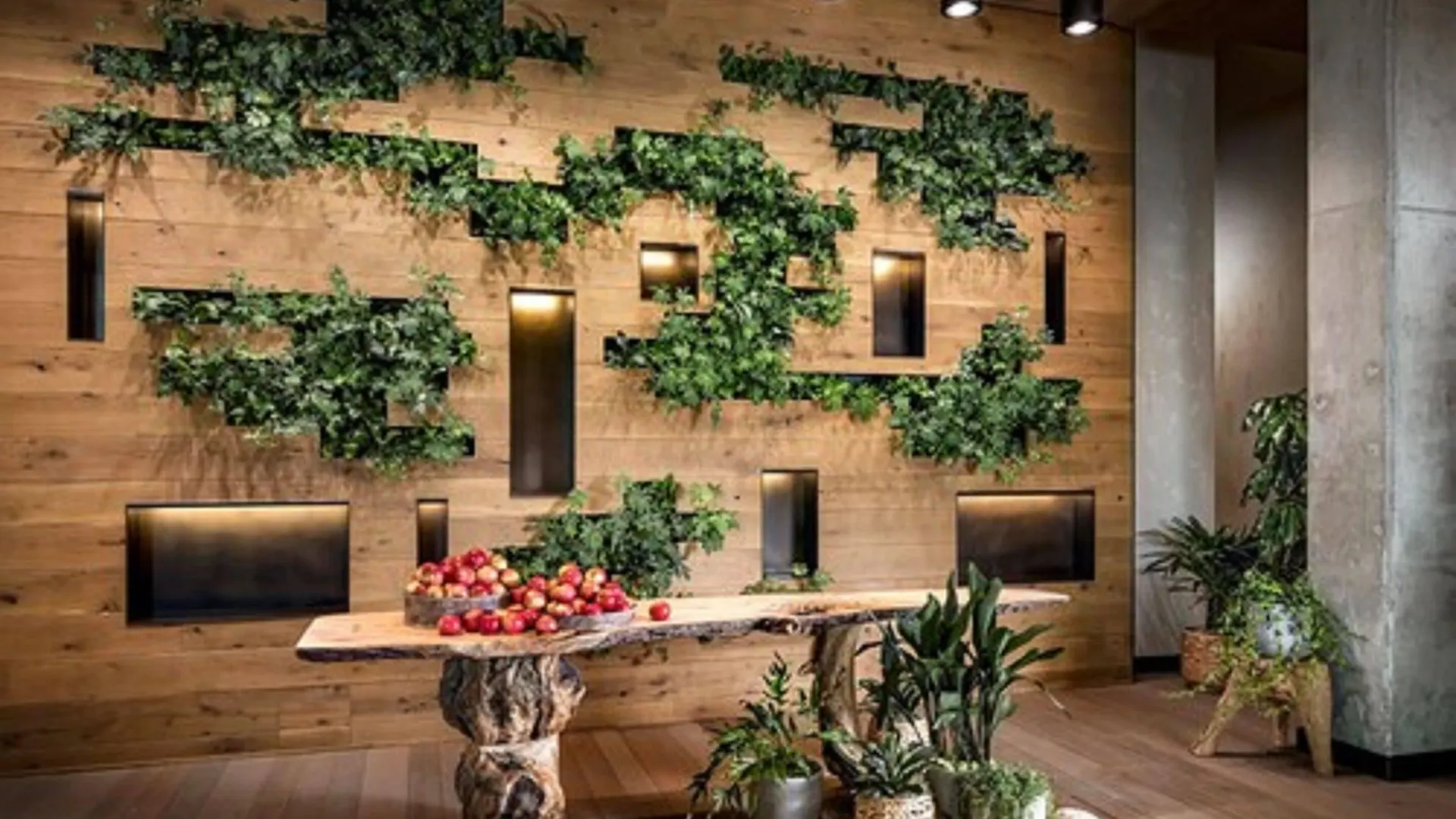 1 Hotel Toronto 5*,  Canadá